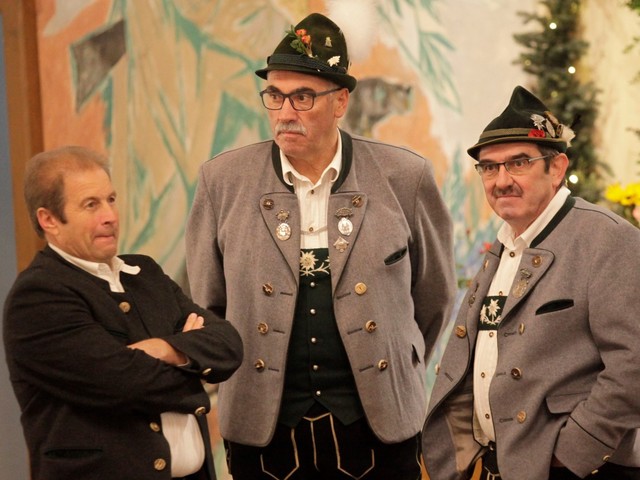 Bürgermeister Toni Barth, Dieter Häringer und Toni Waibel vom Allgäuer Gauverband